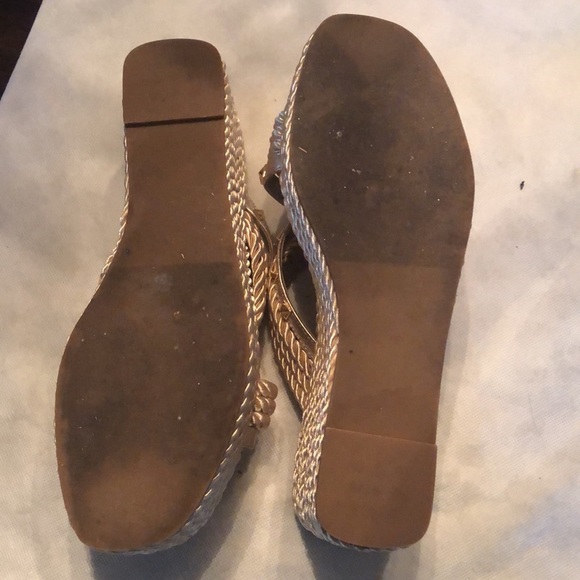 Vaneli crossed gold satin braided embellished studs cushy insole wedge sandals - Picture 6 of 9